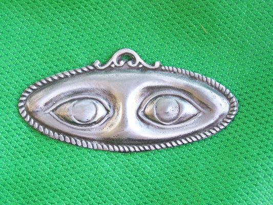 Large Tin/Silver Eyes Milagro Ex Voto