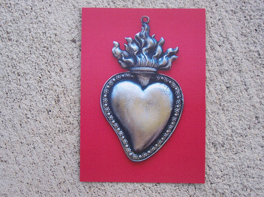 Lot of 12 Flamed Sacred Heart Milagro Picture Post Cards