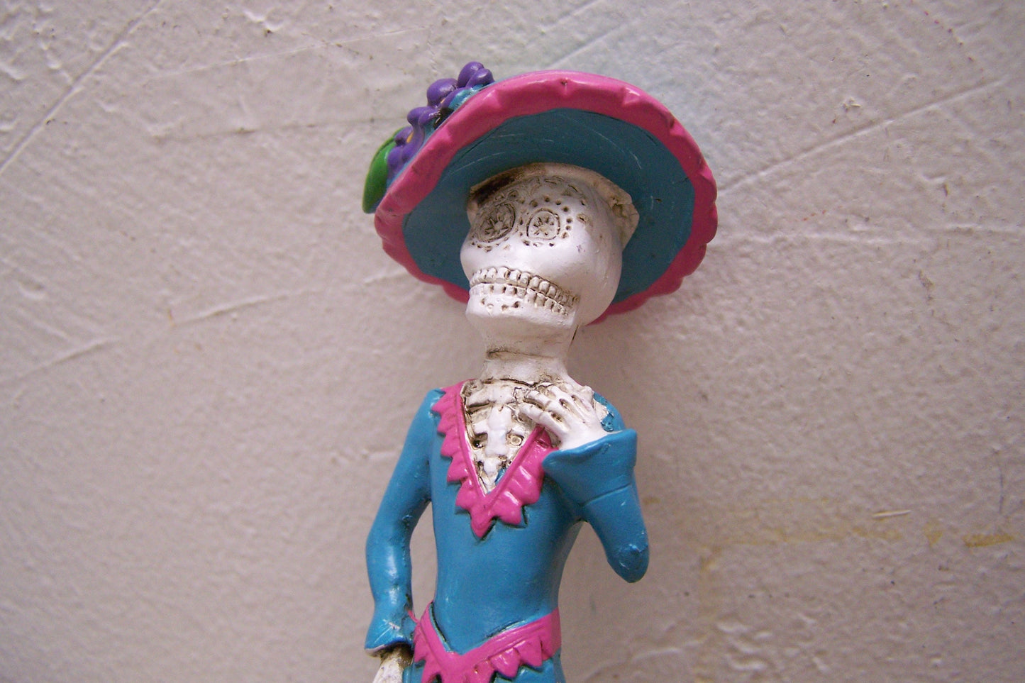 Day of the Dead Resin Catrina Sculpture - Turquoise Dress