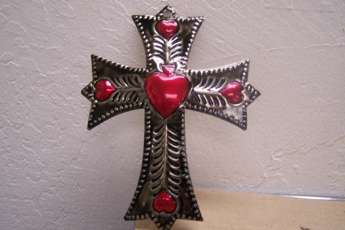 Fancy Tin Cross with 5 Painted Hearts