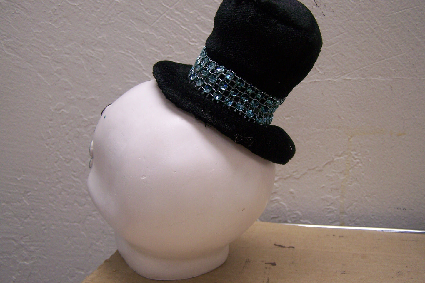 Glittering Day of the Dead Resin Sugar Skull with Felt Top Hat