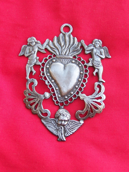 Tin/Silver Sacred Heart with Angels Milagro Ex Voto