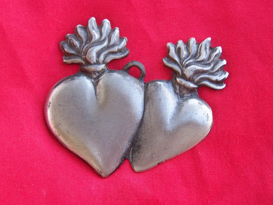 Tin/Silver Sacred Heart Twin Milagro Ex Voto