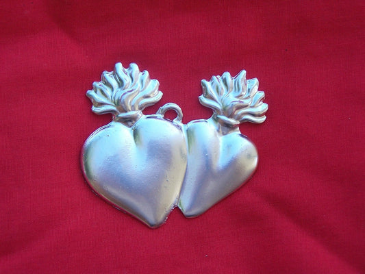 Tin/Silver Sacred Heart Twin Milagro Ex Voto - Shiny Silver Color