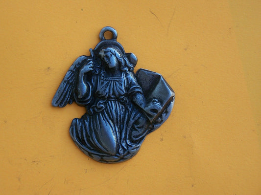 Tin/Silver Angel with Book Students/Study Milagro Ex Voto