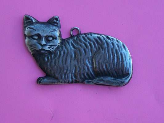 Tin/Silver Cat Milagro Ex Voto