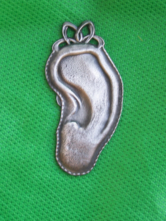 Ear Tin/Silver Milagro Ex Voto